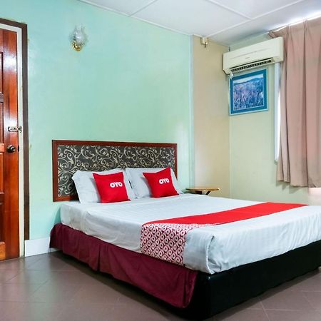 Oyo 89997 Kurnia Hotel Tawau Esterno foto
