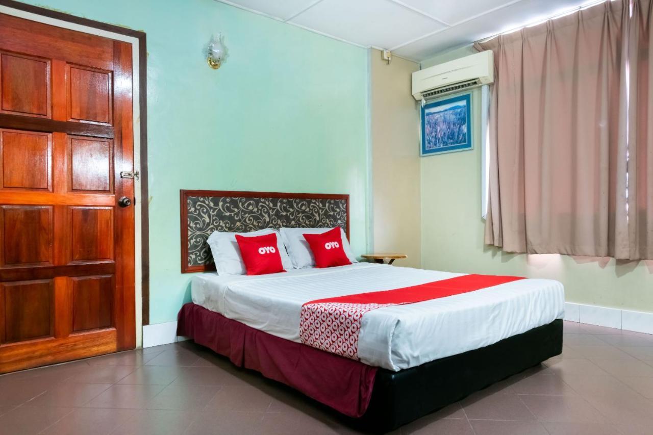 Oyo 89997 Kurnia Hotel Tawau Esterno foto