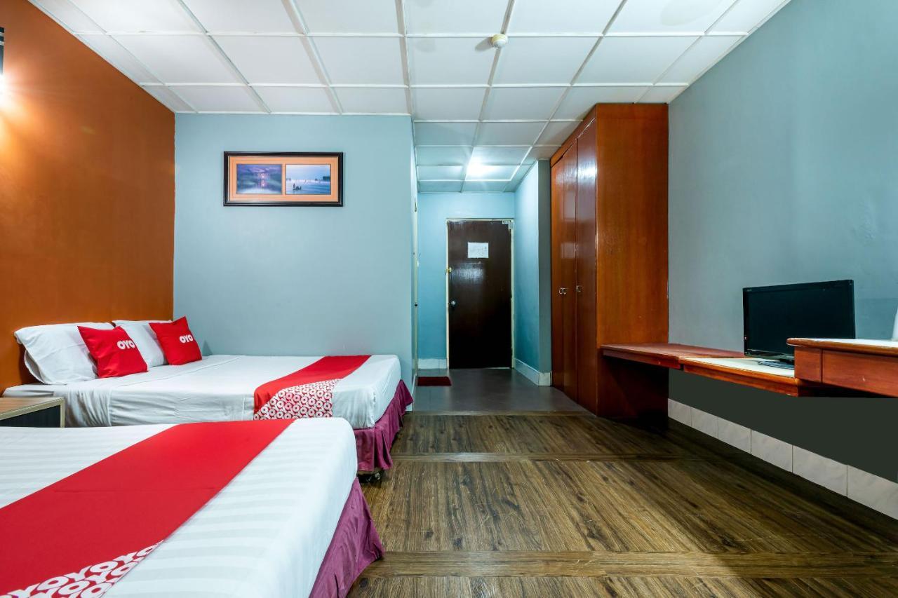 Oyo 89997 Kurnia Hotel Tawau Esterno foto